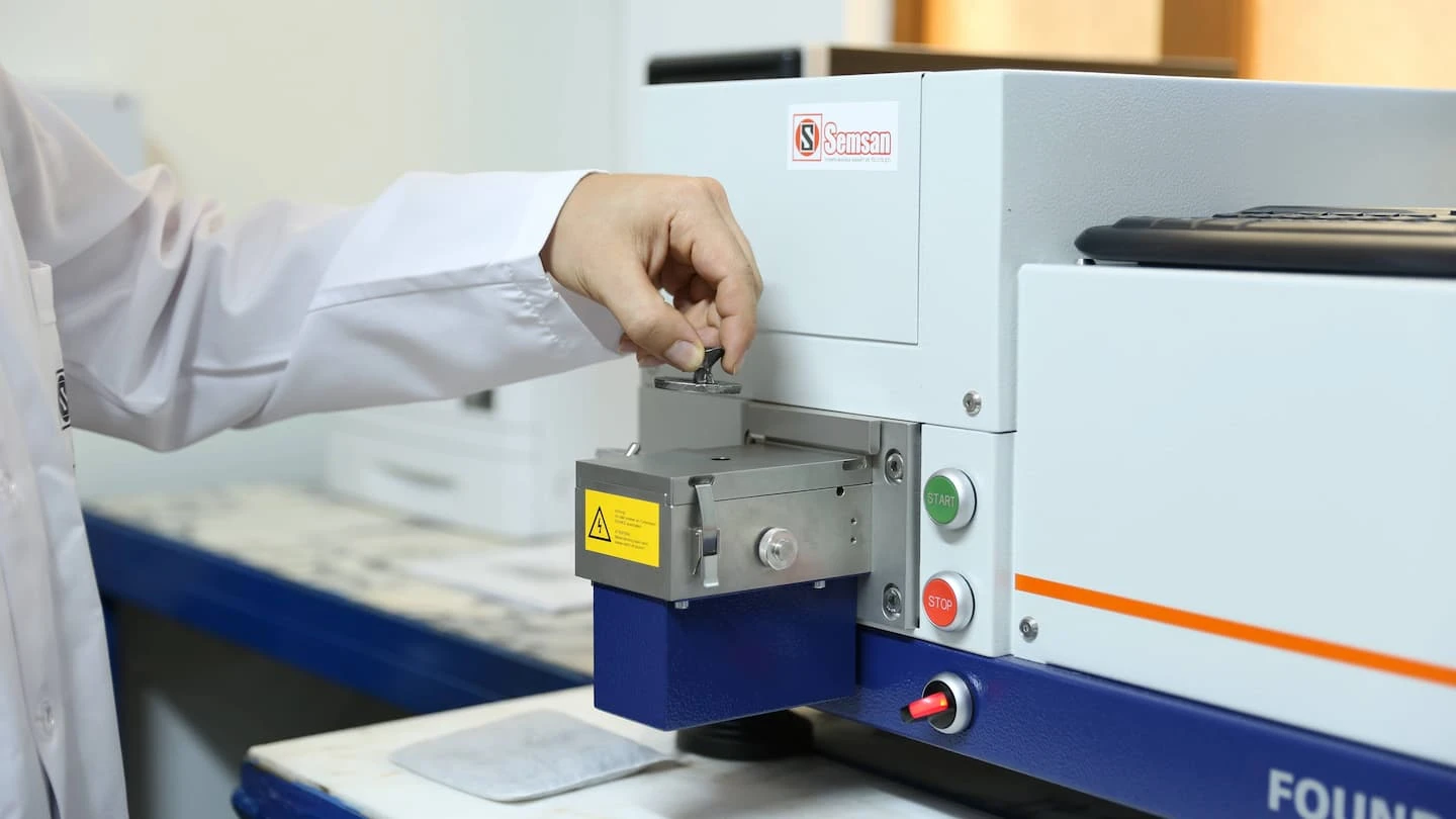 Metalurji laboratuvarı